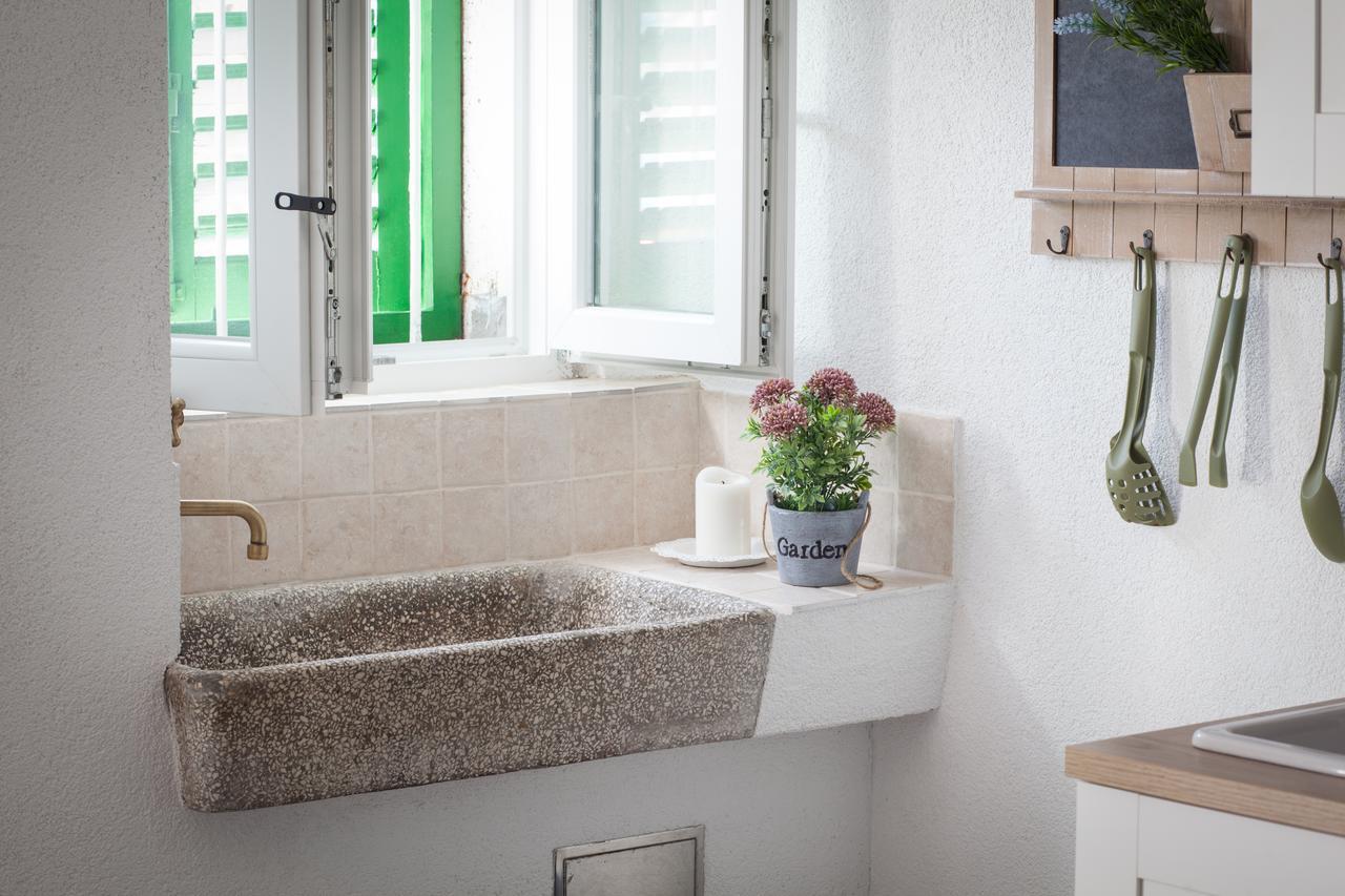 Stonehouse Katarina Villa Igrane Bagian luar foto